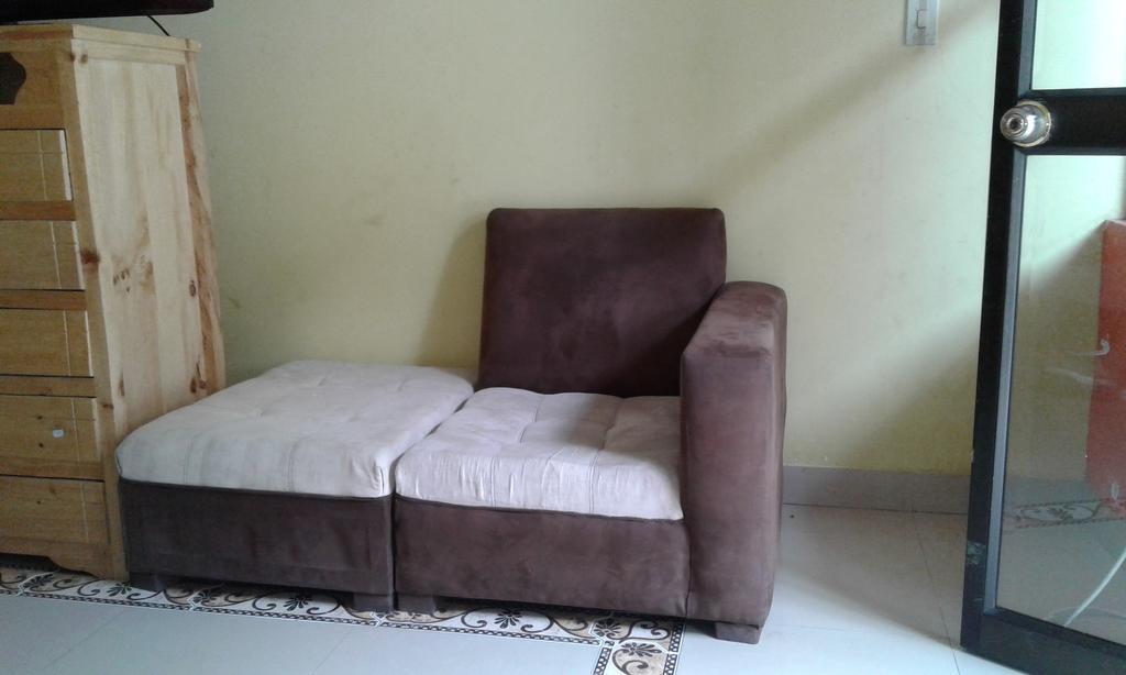 Hostal Jireh Тена Екстериор снимка