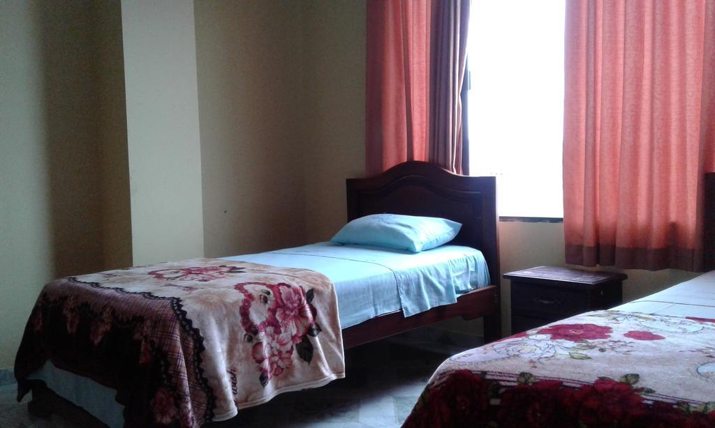 Hostal Jireh Тена Екстериор снимка